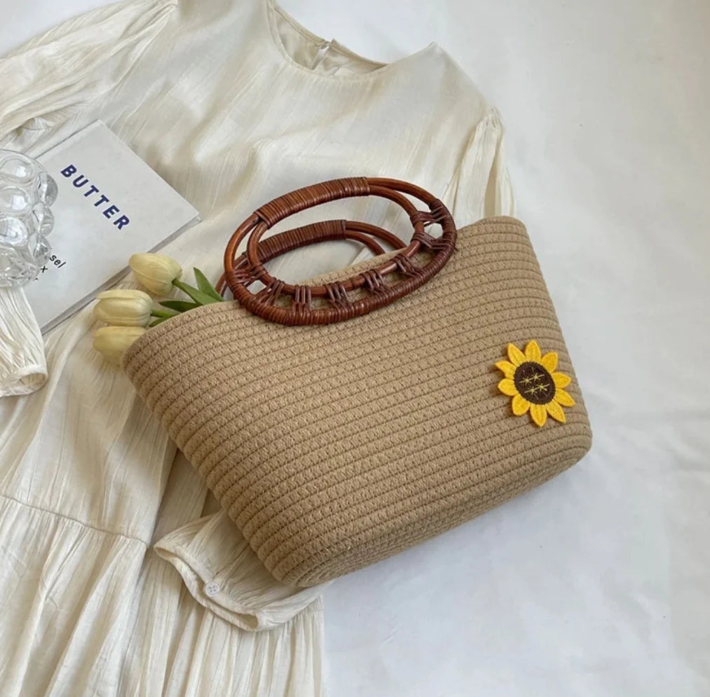 【$119.99 Pastoral style lazy and loose woven bag-for Medium Bag
