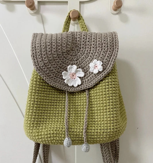 Flower woven backpack